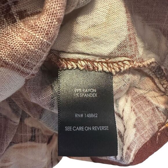 Torrid Rayon Slub Ruffle V-Neck Cami Tank Gilded Florals Fired Brick Size 00 M/L - Picture 3 of 5